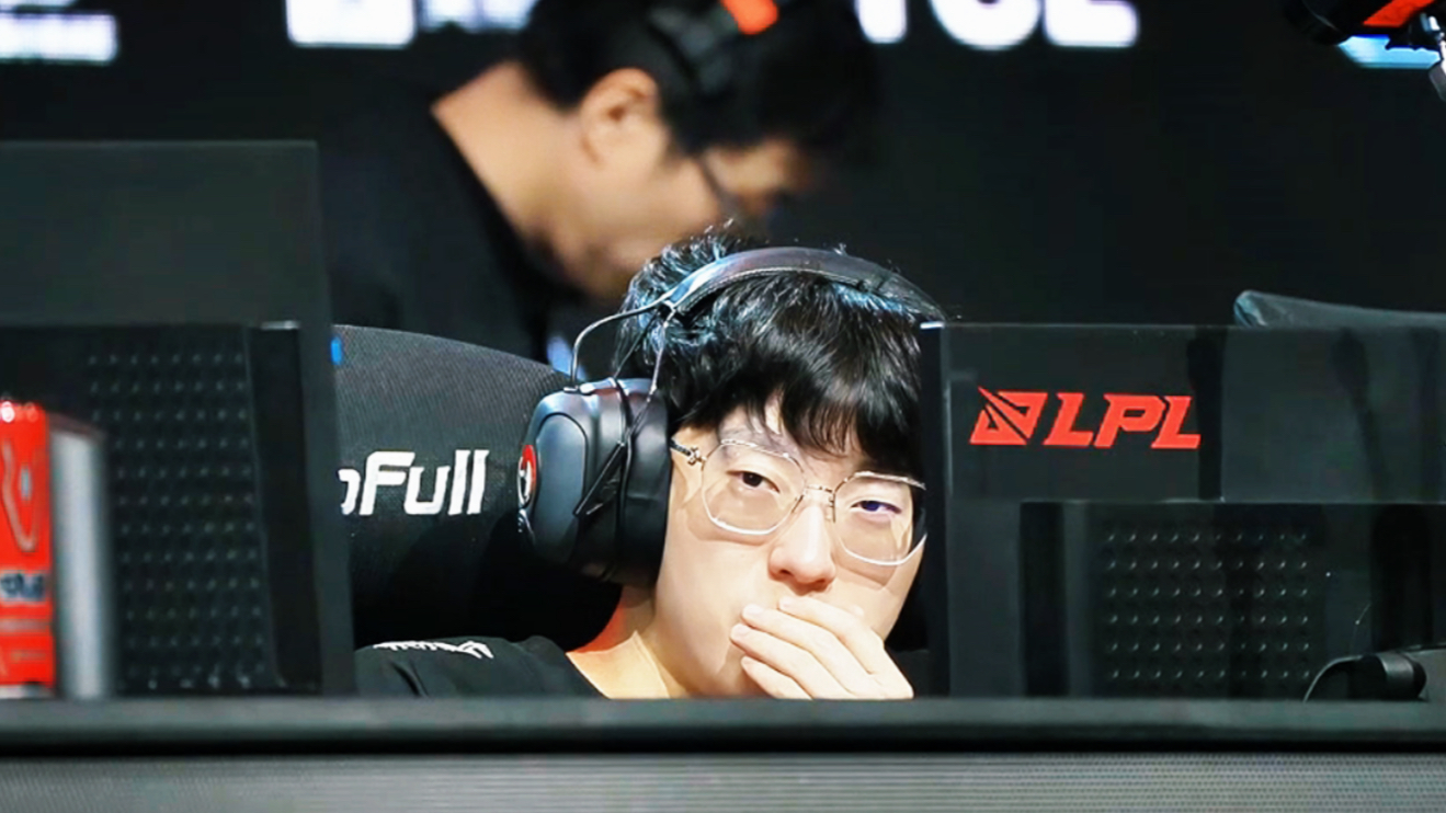 开云体育-C9碾压EG,Scout拿下关键大龙小组赛2:1(东京)