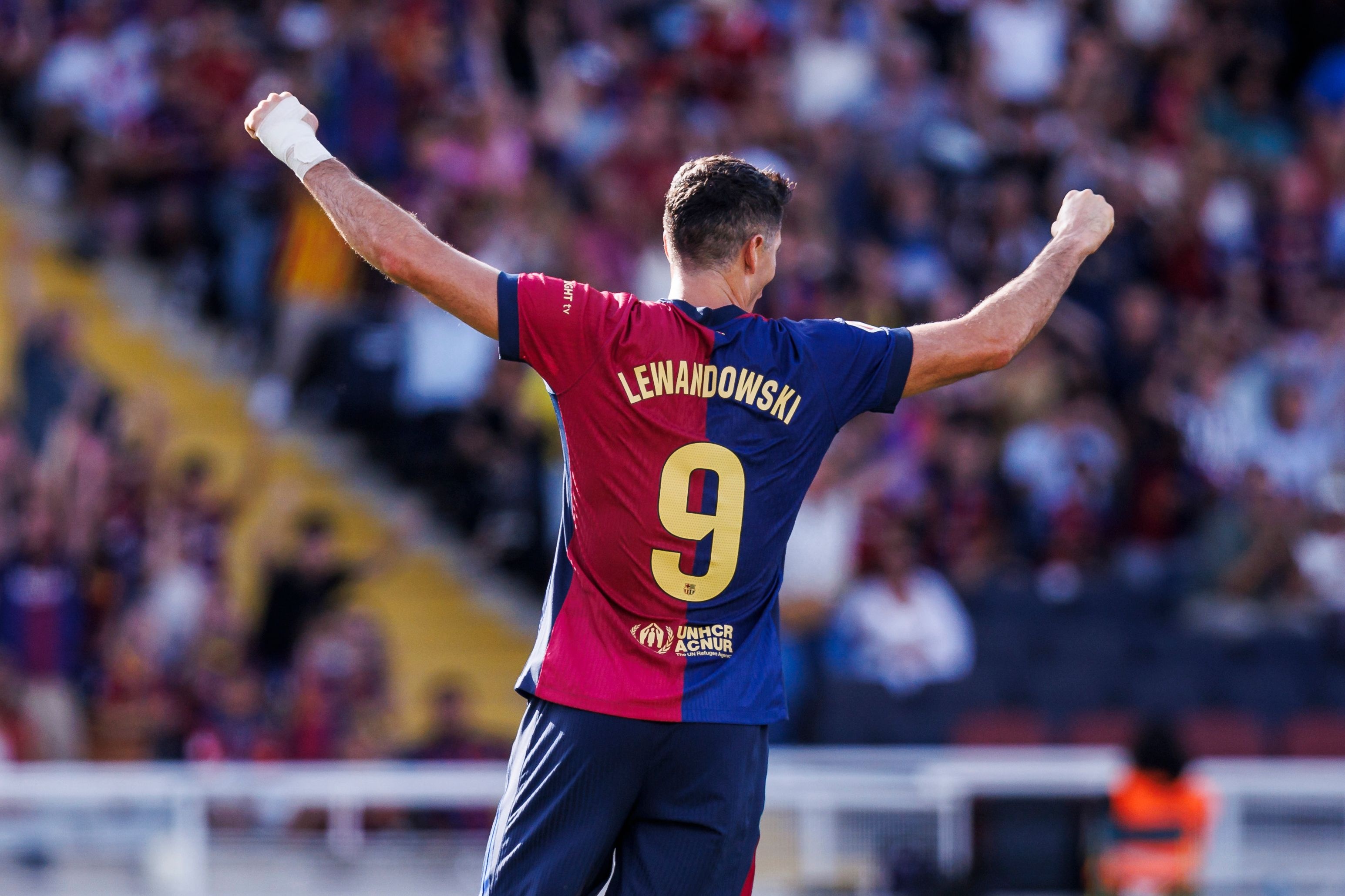 波尔图轻取阿森纳,莱万乌龙送礼欧冠的简单介绍 波尔图轻取阿森纳,莱万乌龙送礼欧冠的简单介绍