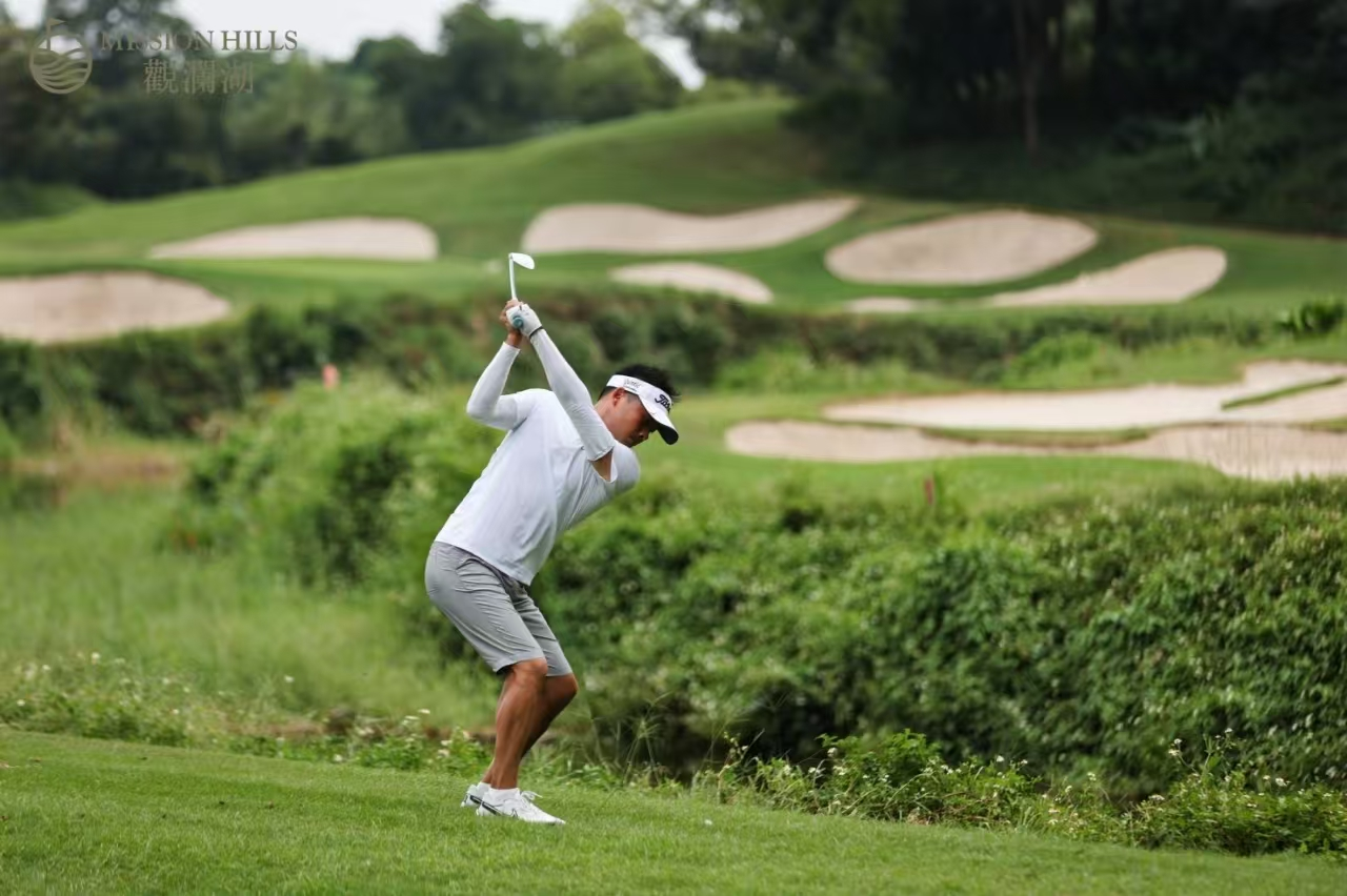 包含高尔夫总决赛即将打响,冠军归属成谜的词条 包含高尔夫总决赛即将打响,冠军归属成谜的词条