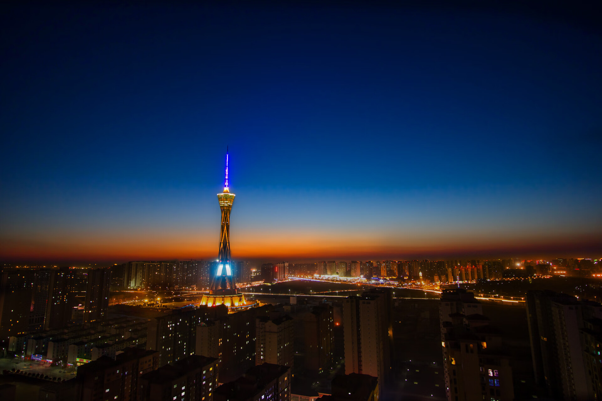唯一的舞台,欧冠决赛的焦点战与步行者横扫爵士的史诗之夜